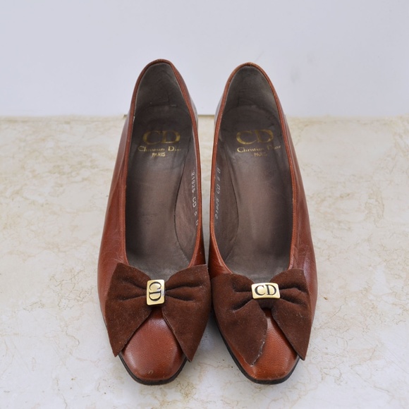 Vintage Christian Dior shoes - Picture 2 of 5